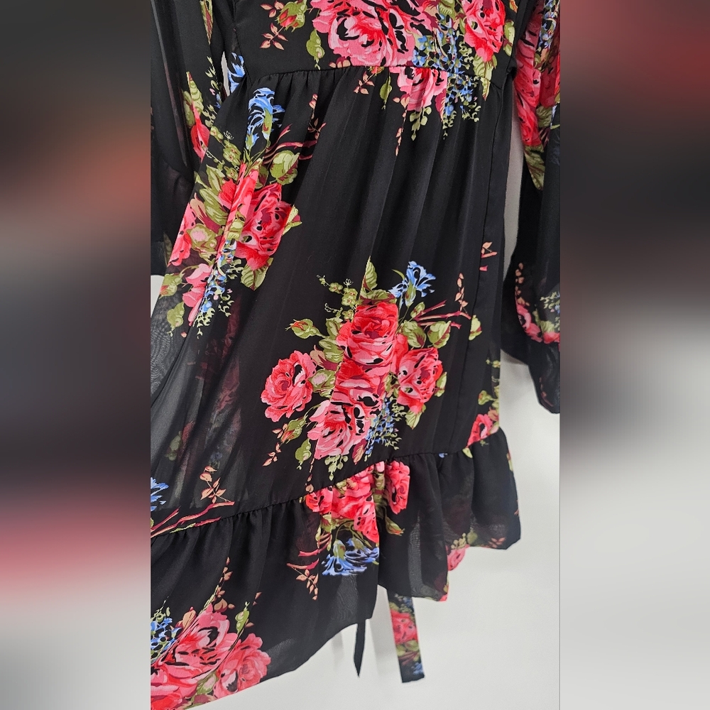 Floral Black Dress with Red and Pink Roses Size 10 - Picture 7 of 11